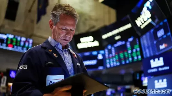 创通网 午盘：道指下跌逾500点 市场聚焦财报与特朗普关税